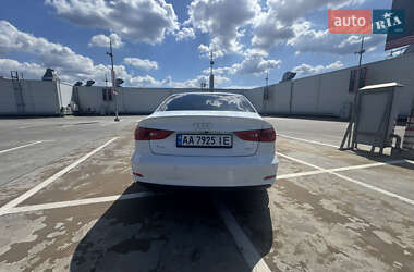Седан Audi A3 2015 в 