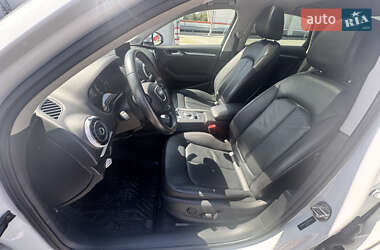 Седан Audi A3 2015 в 