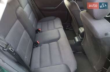 Хэтчбек Audi A3 2001 в 