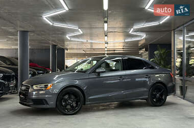 Седан Audi A3 2016 в 