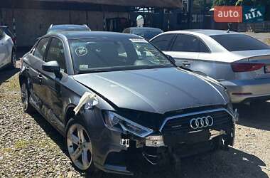 Седан Audi A3 2018 в 