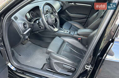 Хэтчбек Audi A3 2018 в 