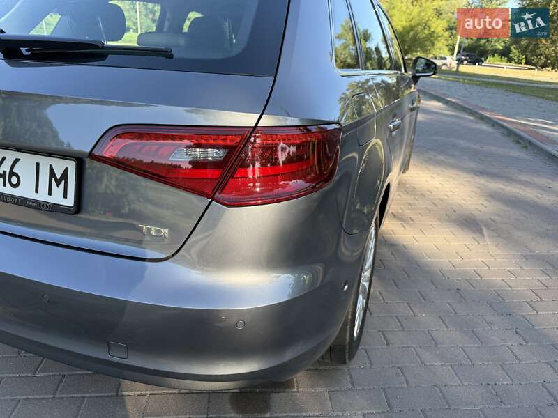 Хетчбек Audi A3 2015 в Черкасах