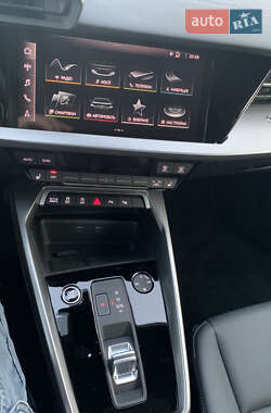 Седан Audi A3 2023 в Нетешине