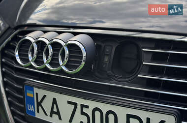 Хэтчбек Audi A3 2016 в 