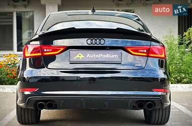 Седан Audi A3 2014 в 
