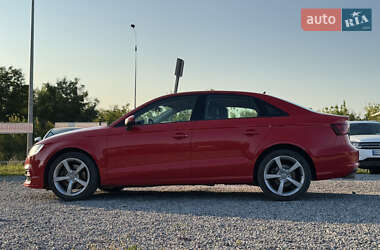 Седан Audi A3 2016 в 