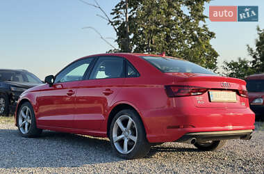 Седан Audi A3 2016 в 