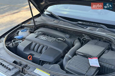 Хэтчбек Audi A3 2005 в 