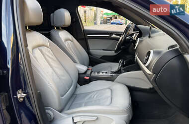 Седан Audi A3 2016 в 