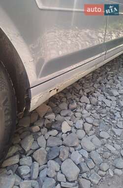 Хэтчбек Audi A3 2004 в 