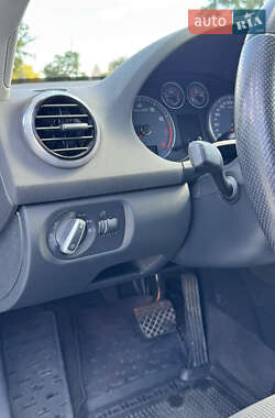 Хэтчбек Audi A3 2011 в 