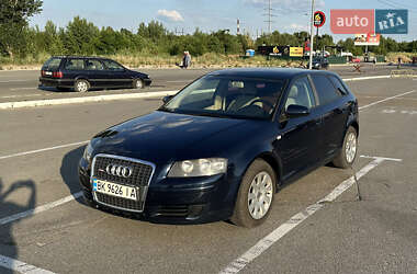 Хэтчбек Audi A3 2006 в 