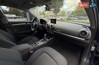Седан Audi A3 2019 в 