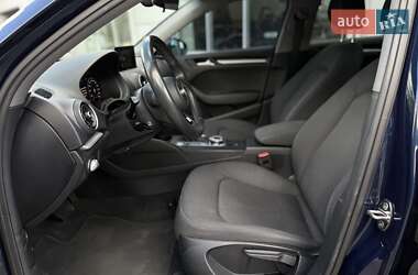 Седан Audi A3 2019 в 