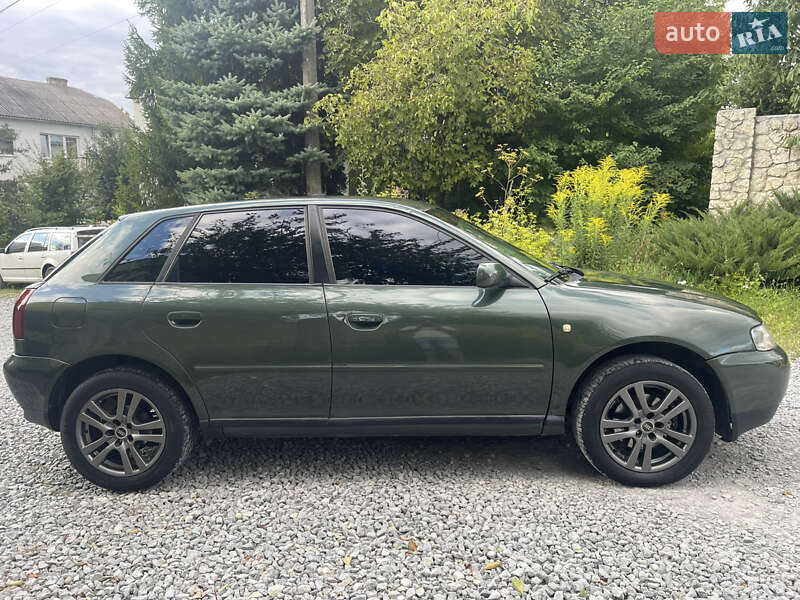 Хэтчбек Audi A3 2000 в Тернополе