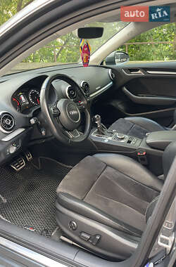 Хэтчбек Audi A3 2016 в Львове