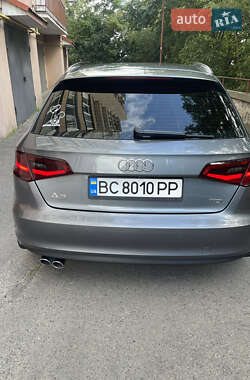 Хетчбек Audi A3 2016 в 