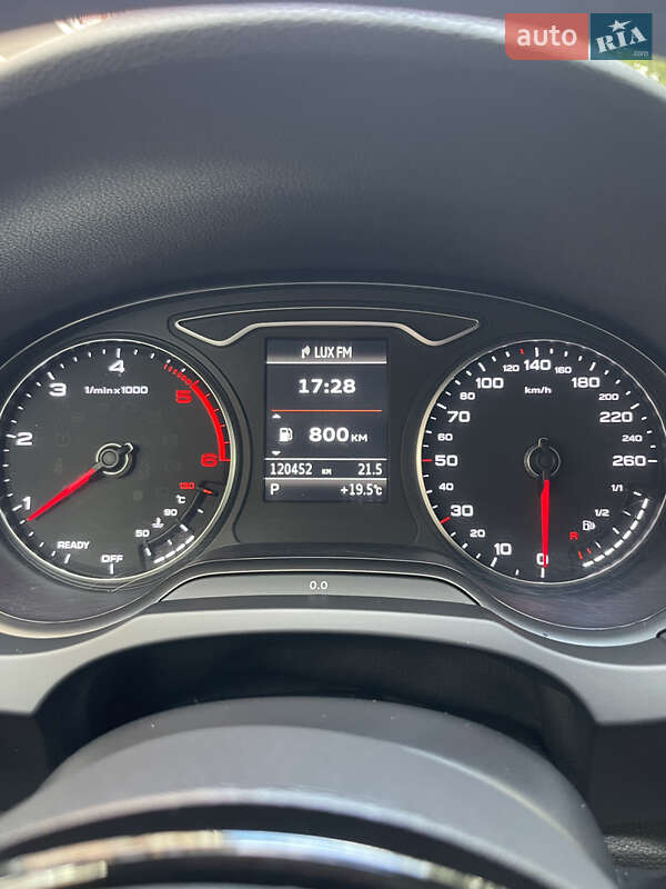 Хетчбек Audi A3 2016 в Львові