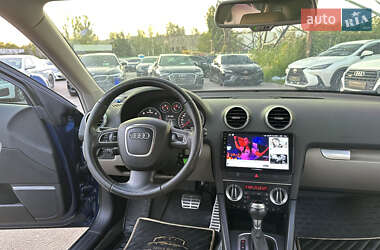 Хэтчбек Audi A3 2012 в 