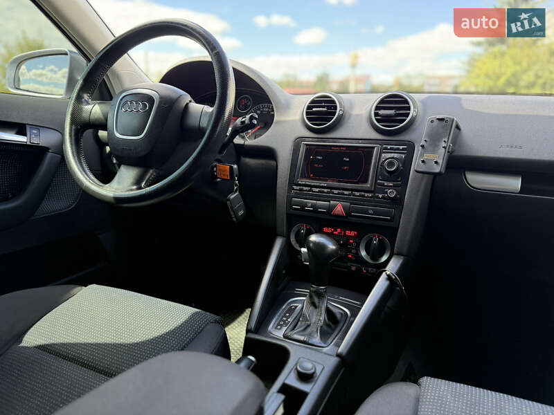 Хэтчбек Audi A3 2005 в Ровно