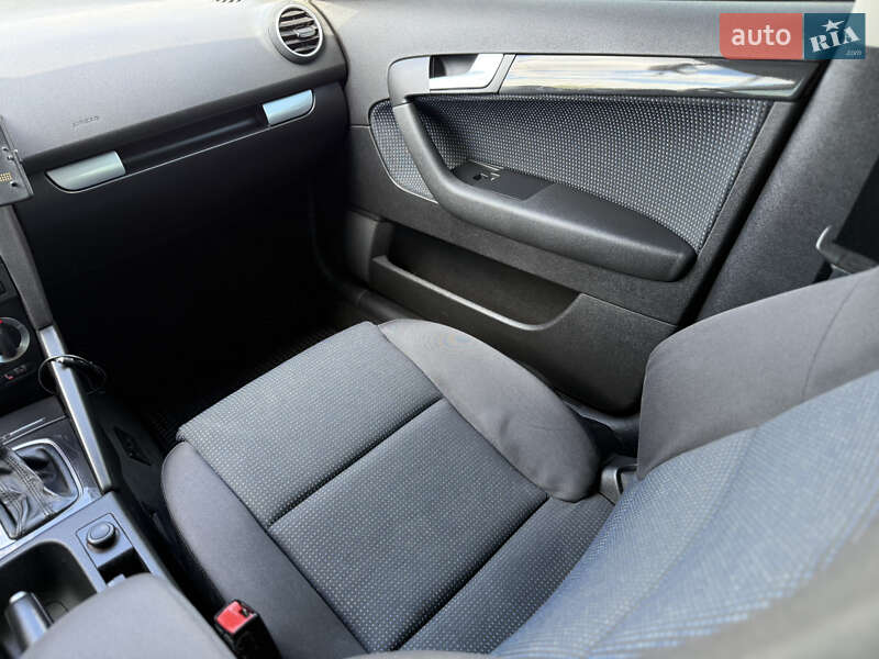 Хэтчбек Audi A3 2005 в Ровно