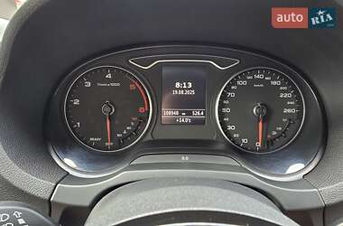 Хэтчбек Audi A3 2016 в 