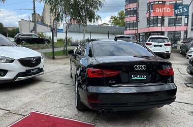 Седан Audi A3 2015 в 