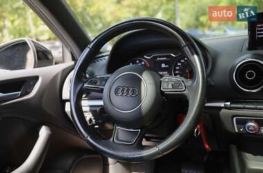 Седан Audi A3 2014 в 