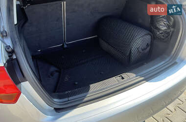 Хэтчбек Audi A3 2004 в 