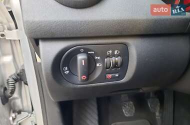 Хэтчбек Audi A3 2006 в 