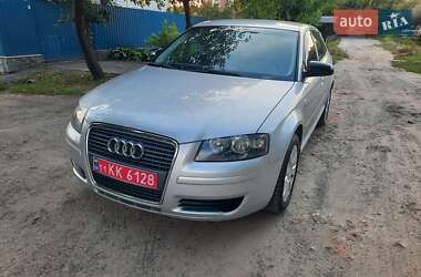 Хэтчбек Audi A3 2006 в 