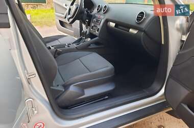 Хэтчбек Audi A3 2006 в 