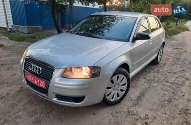 Хэтчбек Audi A3 2006 в 