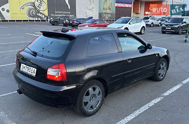 Хэтчбек Audi A3 1997 в 