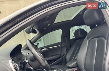 Седан Audi A3 2015 в 