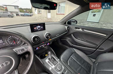 Седан Audi A3 2015 в 