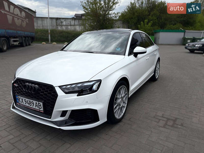 Седан Audi A3 2015 в Харькове