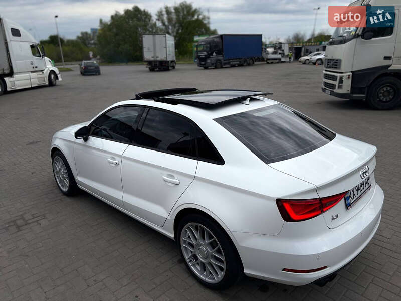 Седан Audi A3 2015 в Харькове