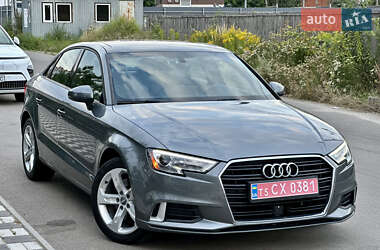 Седан Audi A3 2018 в 