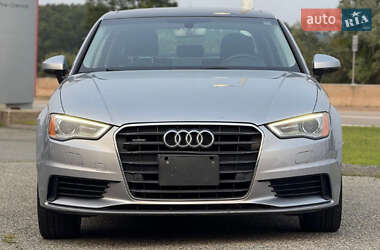 Седан Audi A3 2016 в 