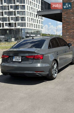 Седан Audi A3 2019 в 