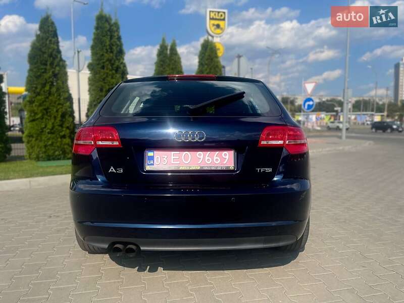 Хэтчбек Audi A3 2010 в Киеве