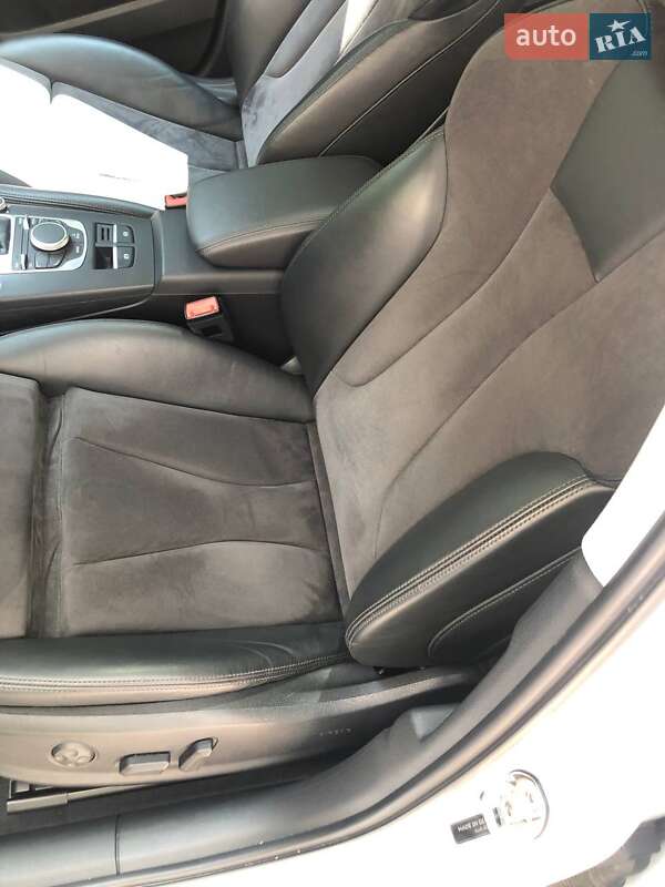 Хетчбек Audi A3 2016 в Львові