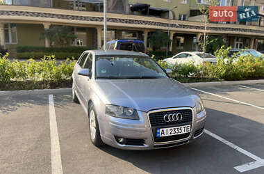 Хэтчбек Audi A3 2004 в Софиевской Борщаговке