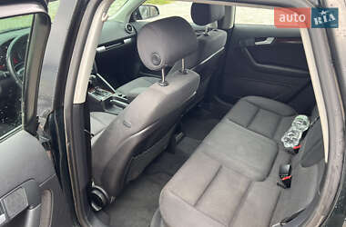 Хэтчбек Audi A3 2005 в 