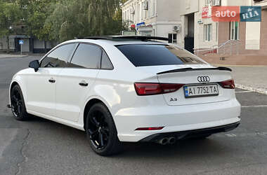 Седан Audi A3 2016 в 