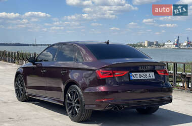 Седан Audi A3 2014 в 