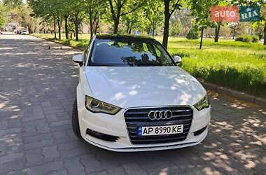 Седан Audi A3 2015 в 