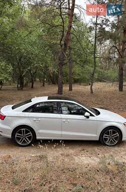Седан Audi A3 2017 в 